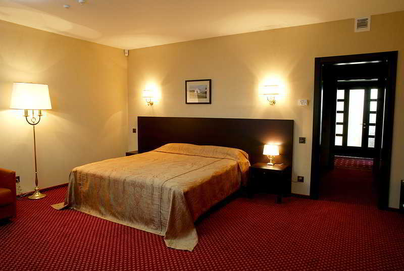 Park Hotel Dnipro Ngoại thất bức ảnh