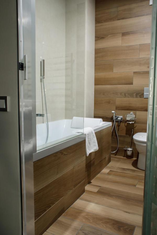 Park Hotel Dnipro Ngoại thất bức ảnh