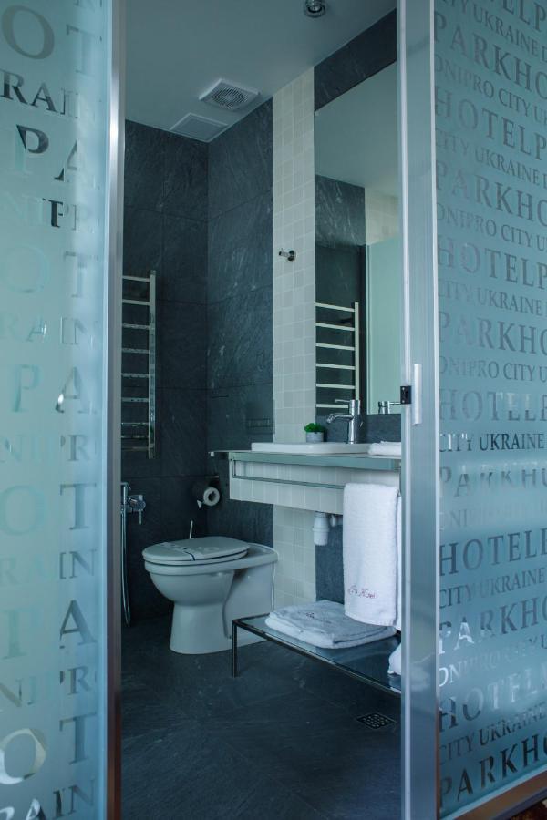 Park Hotel Dnipro Ngoại thất bức ảnh